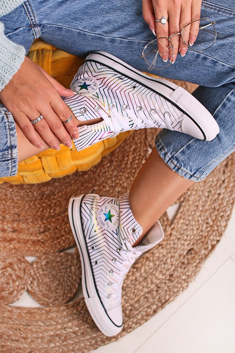 chuck taylor all star exploding star low top