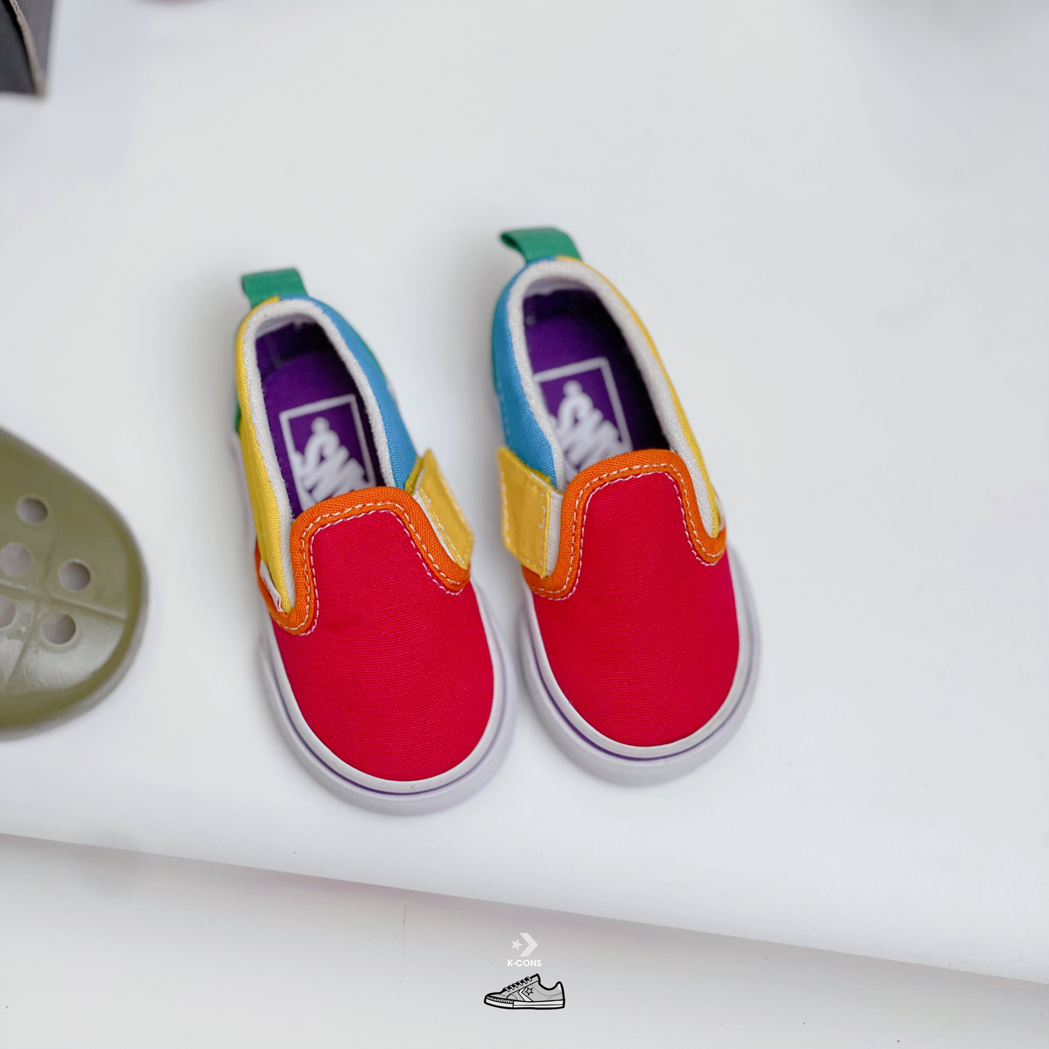  Giày Vans trẻ em Kids Vans Slip-on 