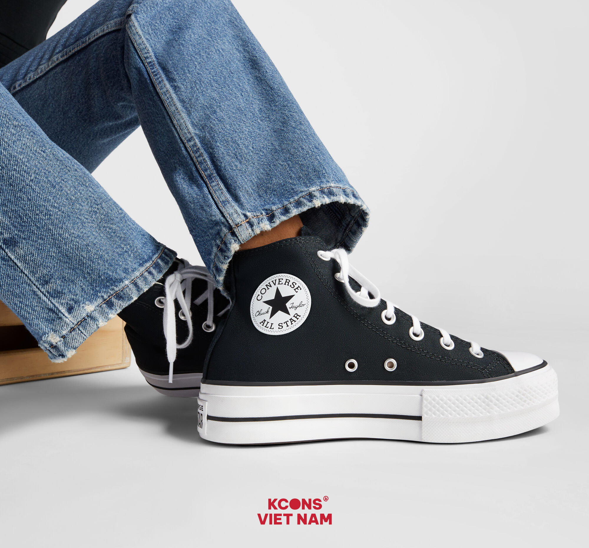  Giày Converse Chuck Taylor All Star Canvas Platform Black High Top 560845C 