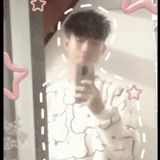 Nguyễn Hoàng Long 