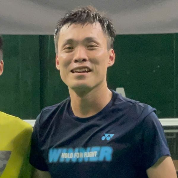  #2 Nguyễn Tiến Hùng 