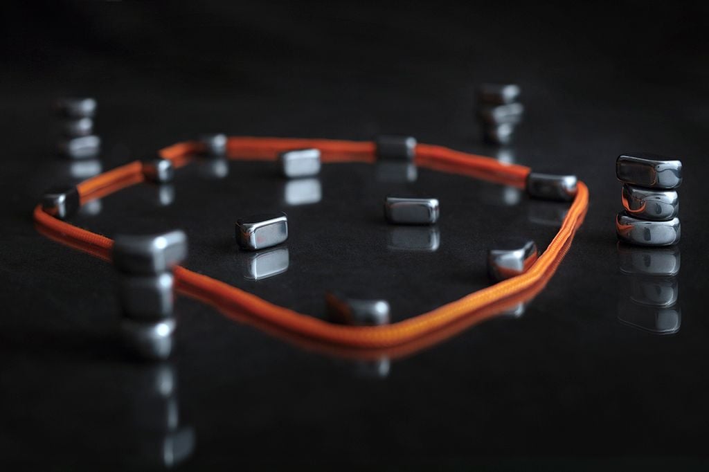 Kluster - Magnet chess (Cờ nam châm)