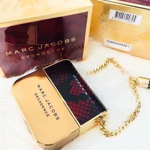 Nước Hoa Nữ Marc Jacobs Decadence Rouge Noir EDP 100ml