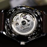 Đồng hồ Seiko SZSB018 limited ngọc lục bảo