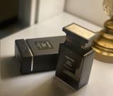 Nước hoa nam Tom Ford Oud Wood đen