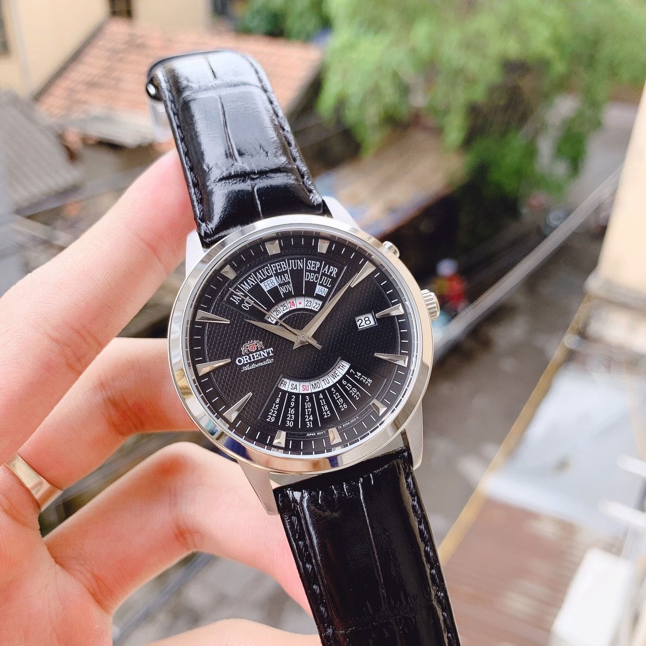 Đồng hồ Orient Perpetual Calendar World Time Black Dial FEU0A004BH –  ACAuthentic