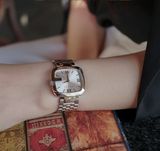 Đồng hồ Gucci G- Silver Dial Stainless Steel Ladies YA125517