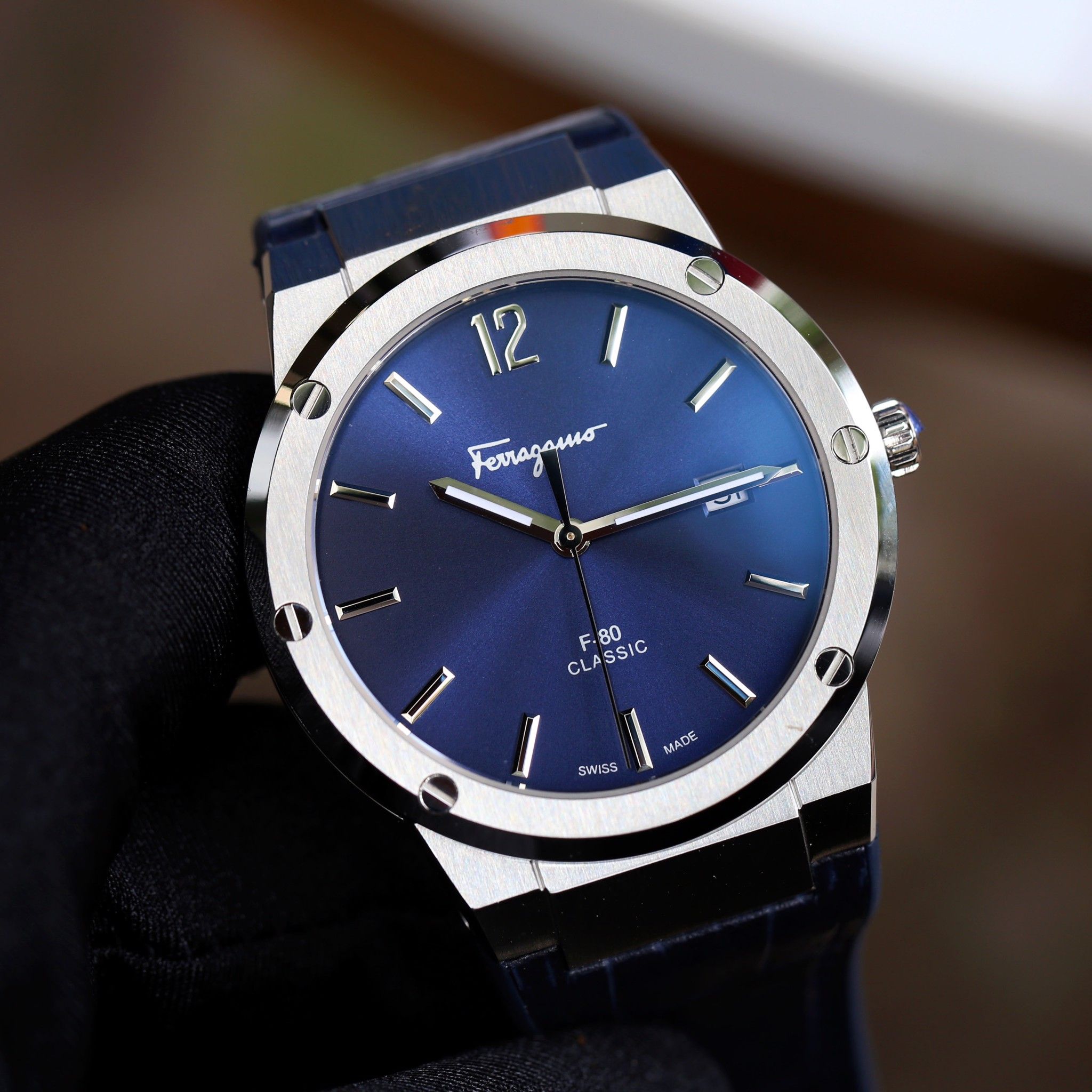 Ferragamo f 80 classic new arrivals