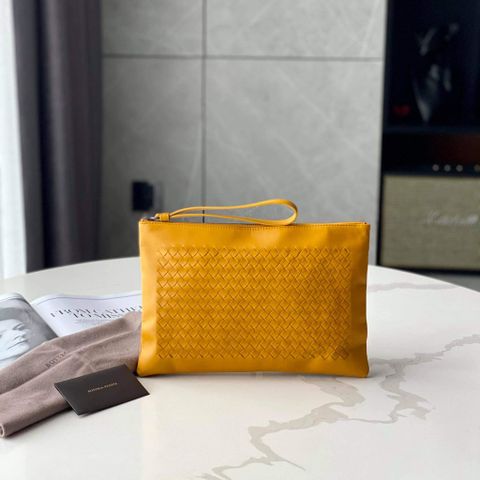 Bottega Veneta 598225V001N7500