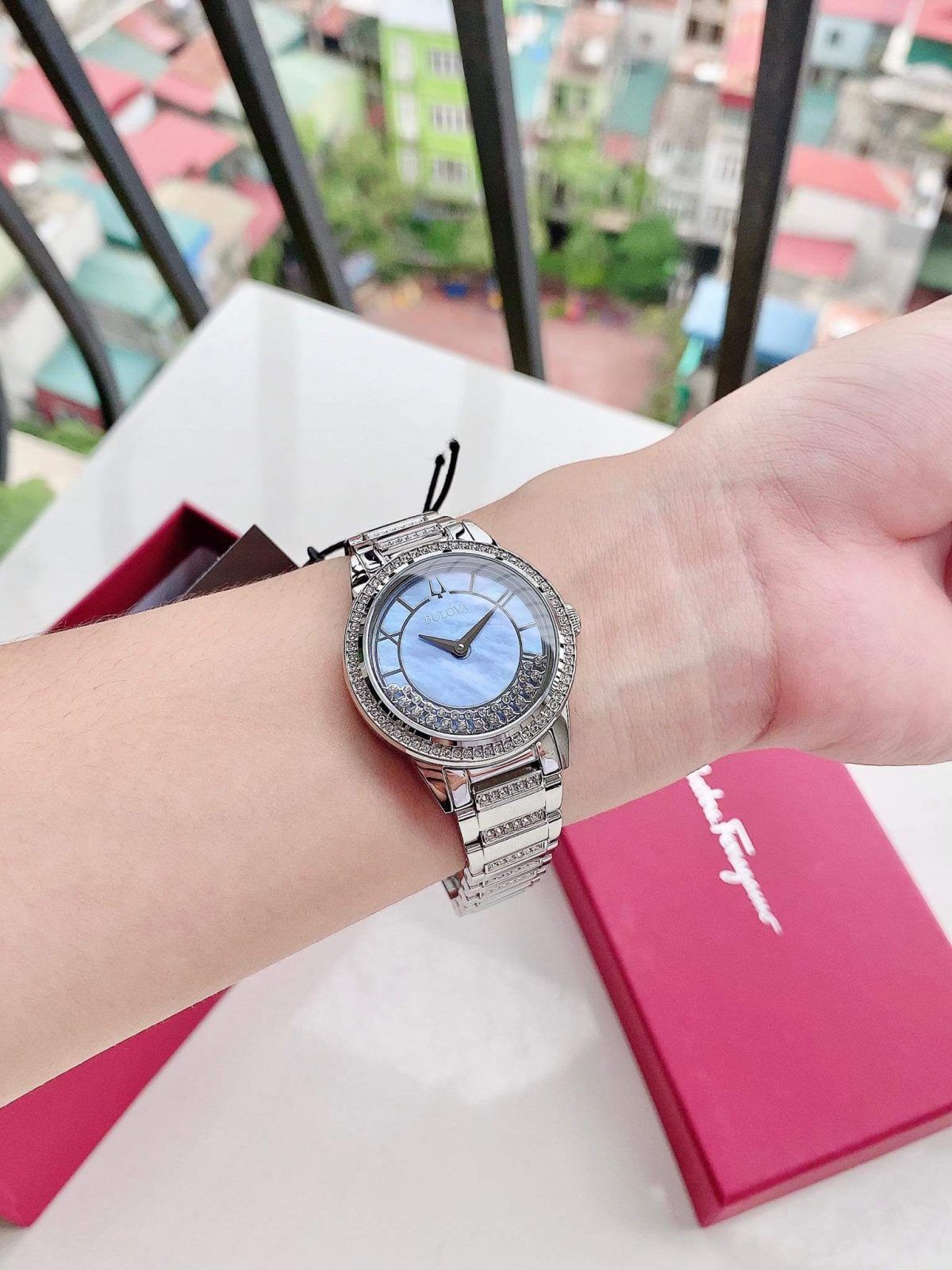 ng h TurnStyle Periwinkle Mother of Pearl Crystal Dial Ladies Watch ACAuthentic