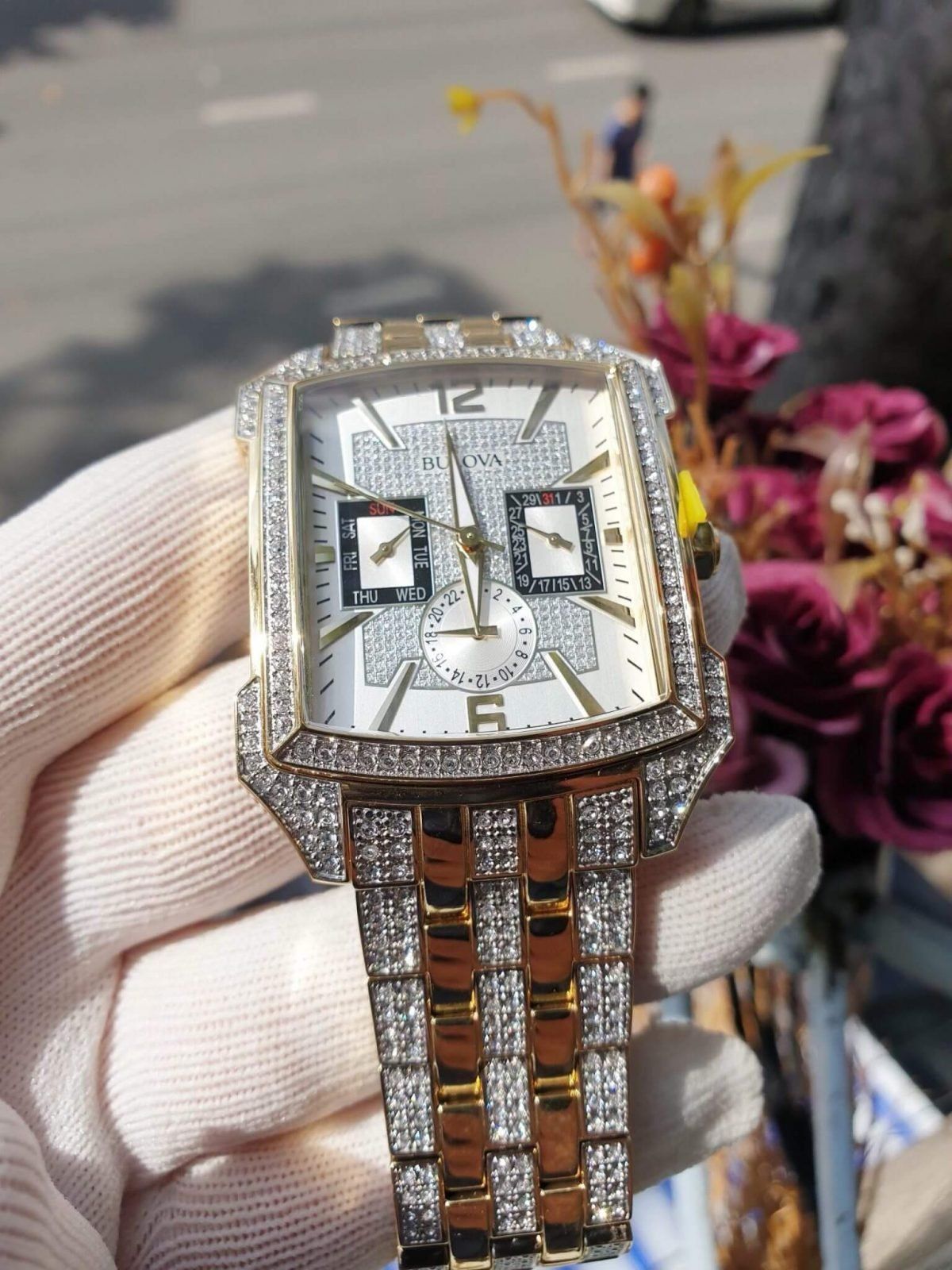 Đồng hồ Bulova Crystal Striking Visual Design Watch 98C109 – ACAuthentic