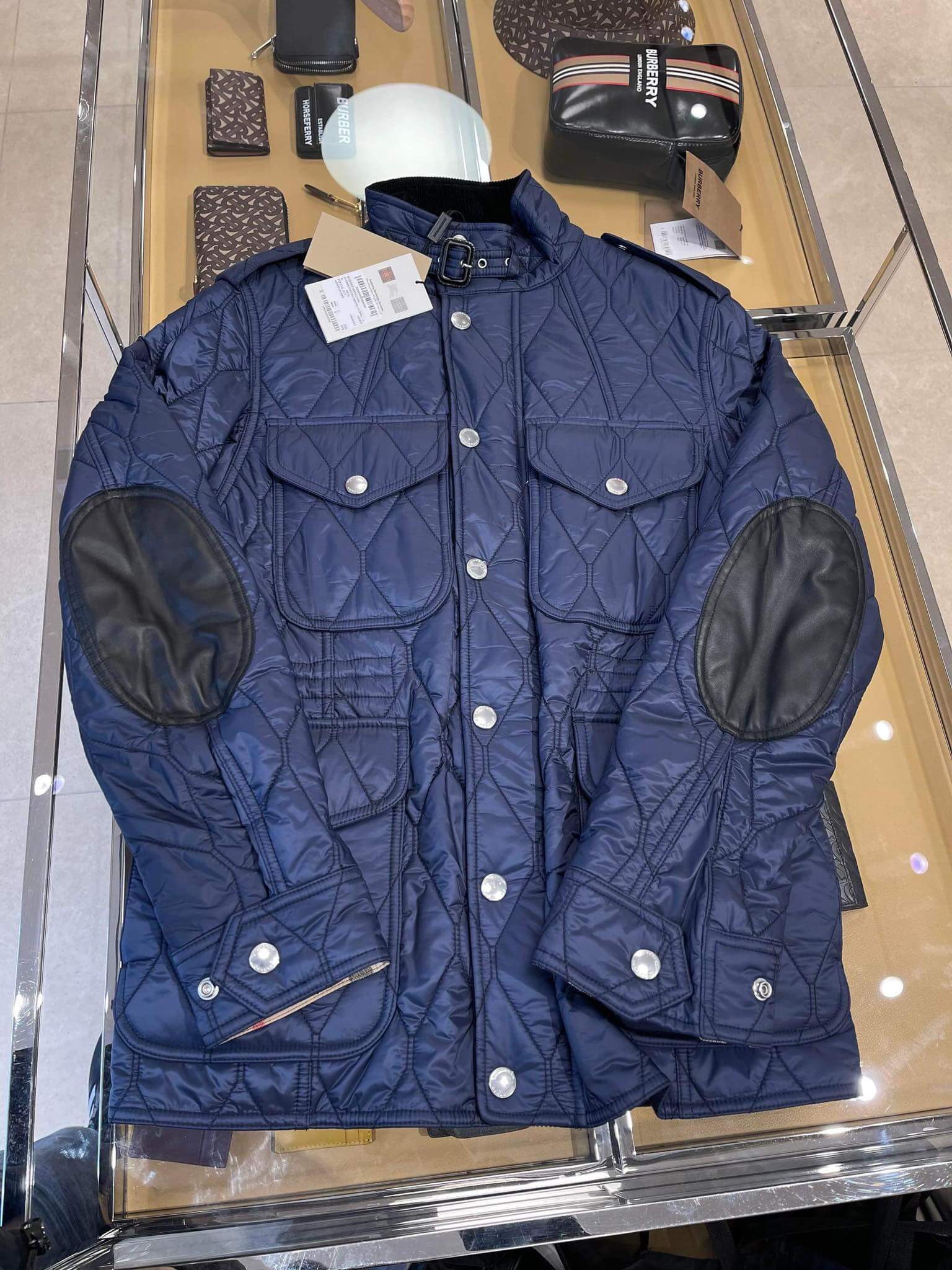 Total 79+ imagen burberry size chart jacket Abzlocal.mx