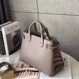 Burberry 40202821