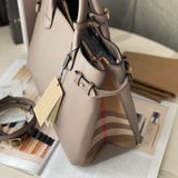 Burberry 40202821