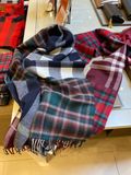 Khăn Burberry 40601151