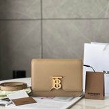 Túi Burberry 8020641