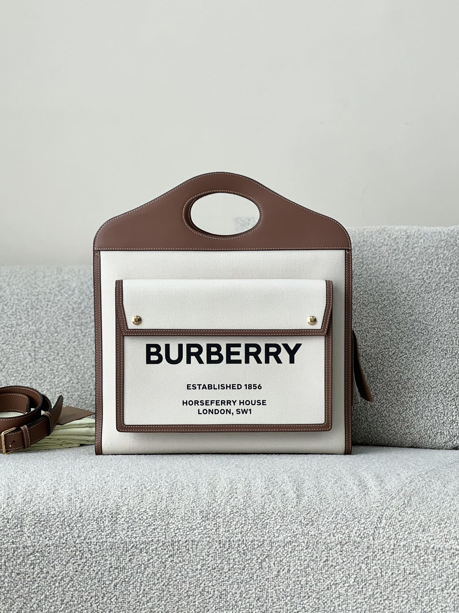 Burberry 80393621