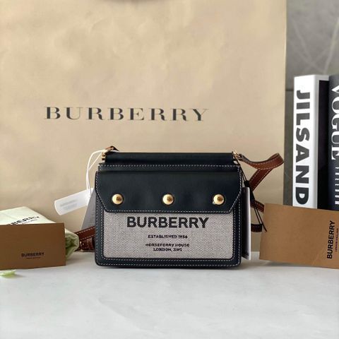 Burberry 8042852