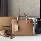 Burberry 80528461