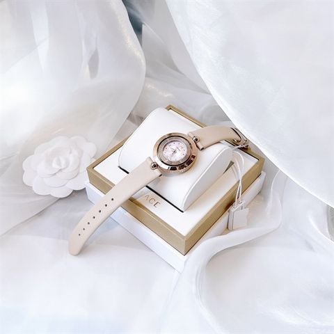 Đồng hồ nữ Versace Eon Pour Femmes Pink Dial VE7900420 dây da