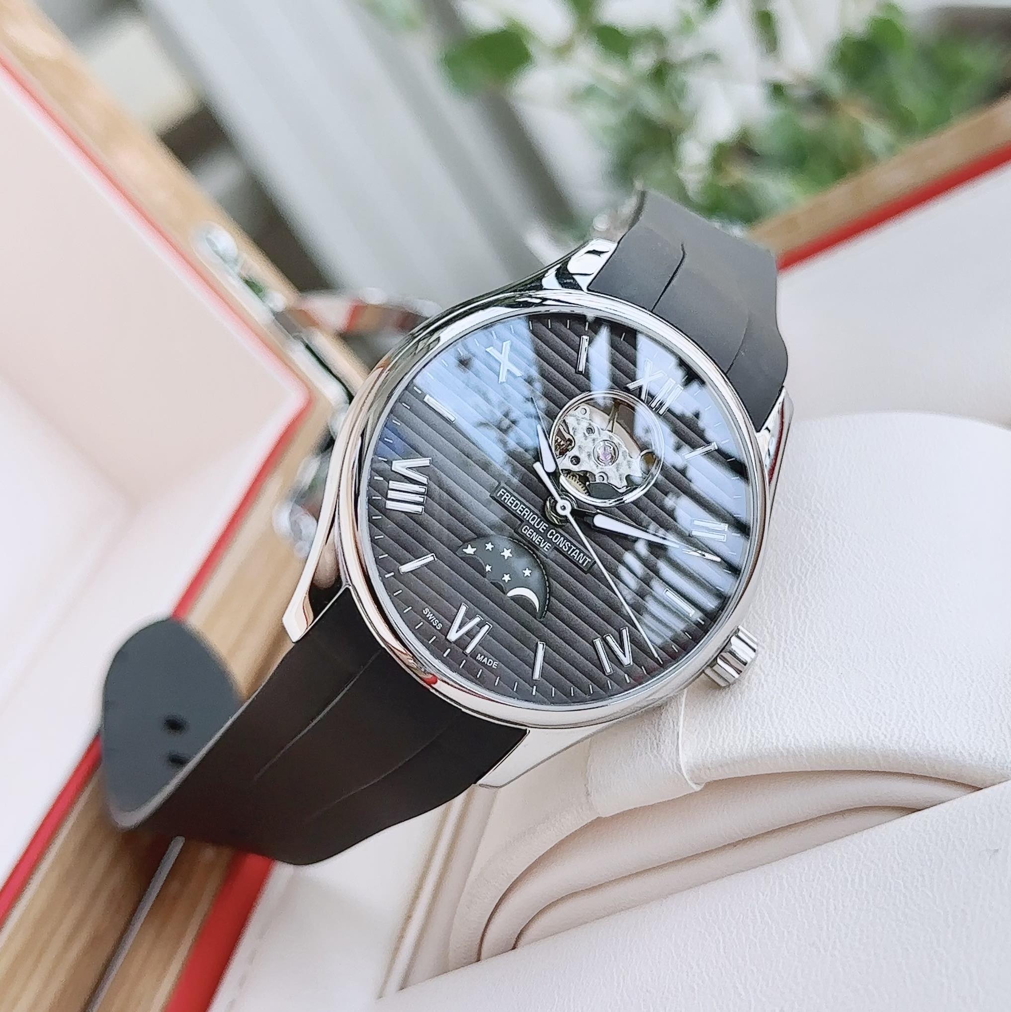 Frederique Constant FC-320DGS5B6