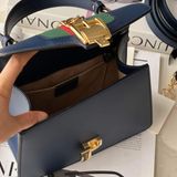 Túi Gucci 470270D4ZAG8582