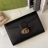 Clutch Gucci 6489351U10T1000