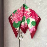 Khăn Gucci 6496613G0099272