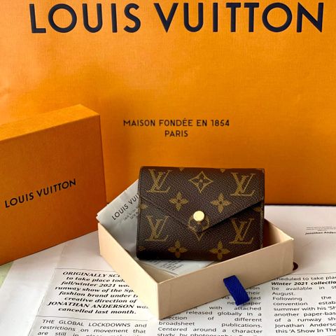 Louis Vuitton M41938