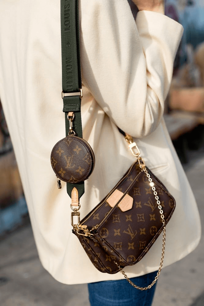 Louis vuitton deals m44813