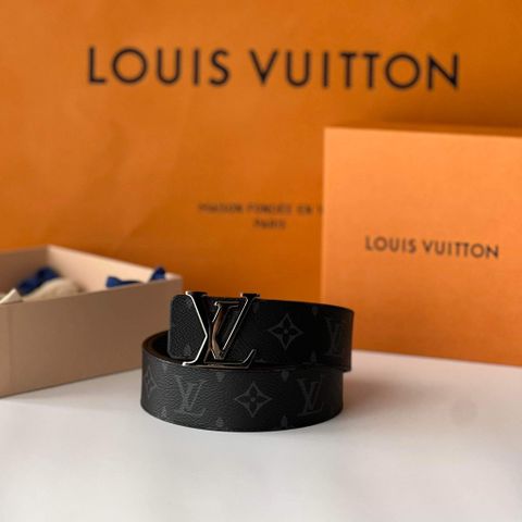 Thắt lưng Louis Vuitton M9043T