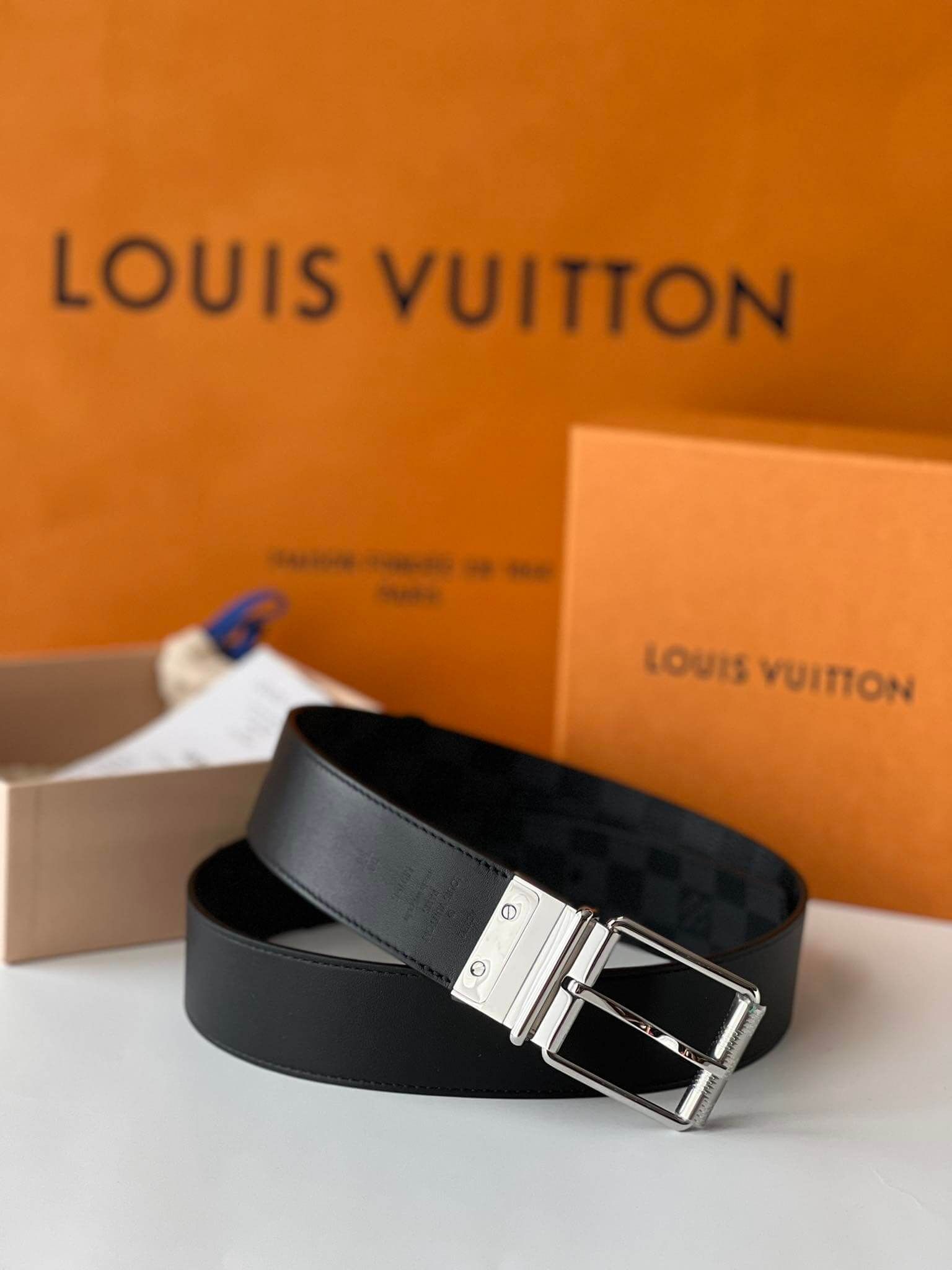 Louis Vuitton M9156U Size 90 – ACAuthentic