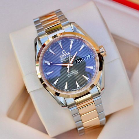 Omega Seamaster 231.20.39.22.06.001 Aqua Terra Annual Calendar Demi 18K  38.5mm