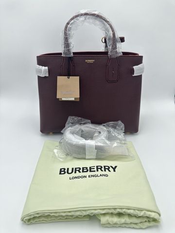 Burberry LL Medium Banner HHL Mahogany Red - Burberry 8068552