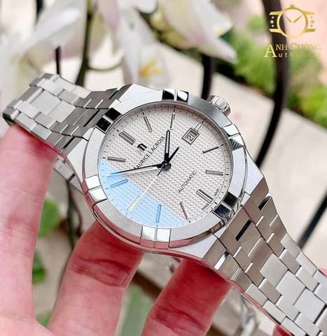 Đồng hồ Maurice Lacroix AI6008-SS002-130-1