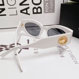 Mắt kính Versace Medusa Crystal Sunglasses trắng