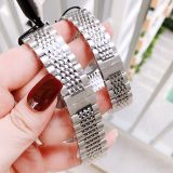 Đồng hồ Gucci YA1264106 vs YA1265006 G-Timeless couple