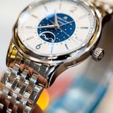 Đồng hồ Maurice Lacroix Les Classique Moonphase LC6168-SS002-122-1