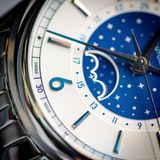 Đồng hồ Maurice Lacroix Les Classique Moonphase LC6168-SS002-122-1