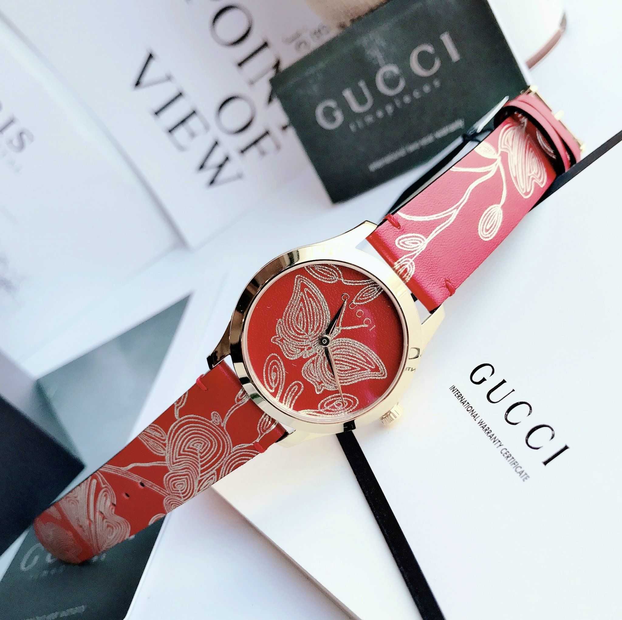 Gucci red butterfly watch new arrivals
