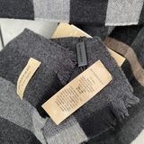 Khăn Burberry cashmere sọc kẻ đủ màu