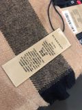Khăn Burberry sọc unisex