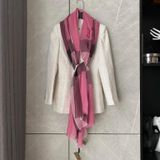 Khăn burberry hồng sọc caro