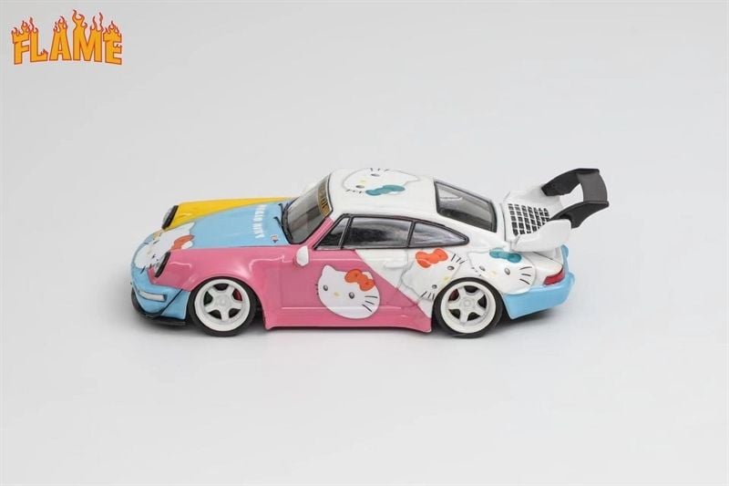  Mô hình xe Porsche 911 Porsche RWB Hello Kitty tỉ lệ 1:64 Flame Model 