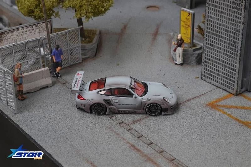  Mô hình xe Porsche 911 (997) Liberty Walk Limited To 999pcs tỉ lệ 1:64 Star Model OT64447 
