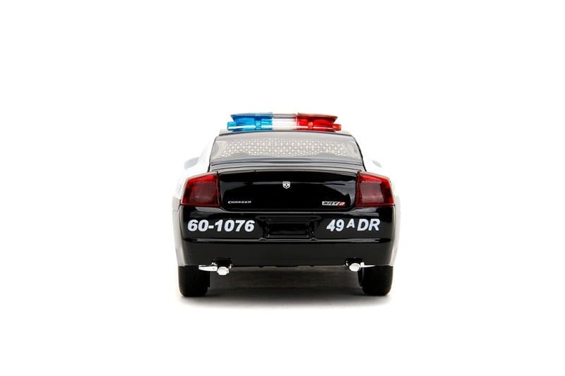  Mô hình xe Dodge Charger Police 2006 Fast & Furious tỉ lệ 1:32 Jada 24075 