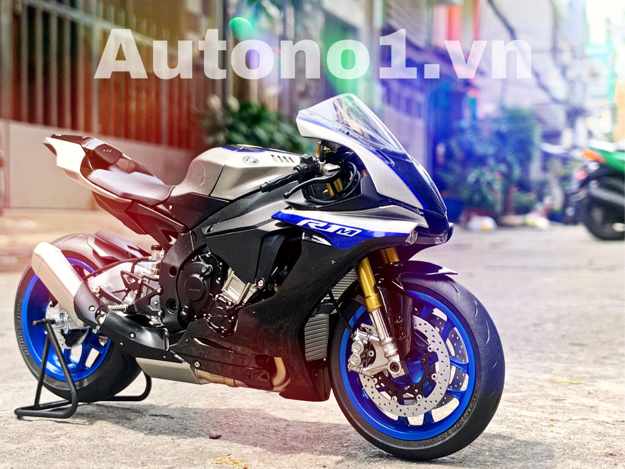  Mô hình xe Yamaha Yzf R1m Blue 1:12 Tamiya D031 