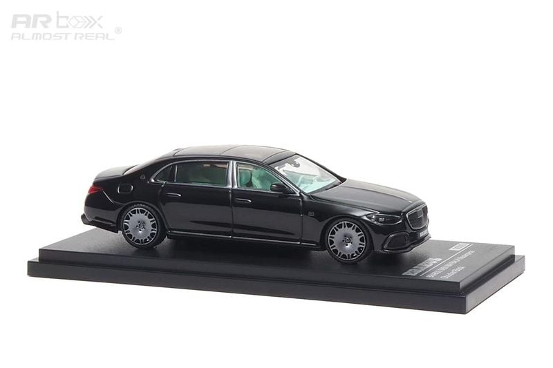  Mô hình xe Mercedes Benz & Brabus Maybach Masterpiece S850 2023 Obsidian Black Spot tỉ lệ 1:64 Almost Real OT64166 