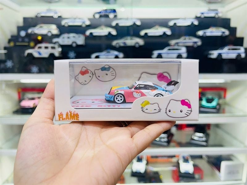  Mô hình xe Porsche 911 Porsche RWB Hello Kitty tỉ lệ 1:64 Flame Model 