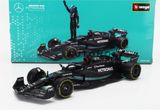  Mô hình xe đua F1 Formula Mercedes Benz Petronas 2023 W14 có figure rời tỉ lệ 1:24 Bburago 18-28037 OT24059 